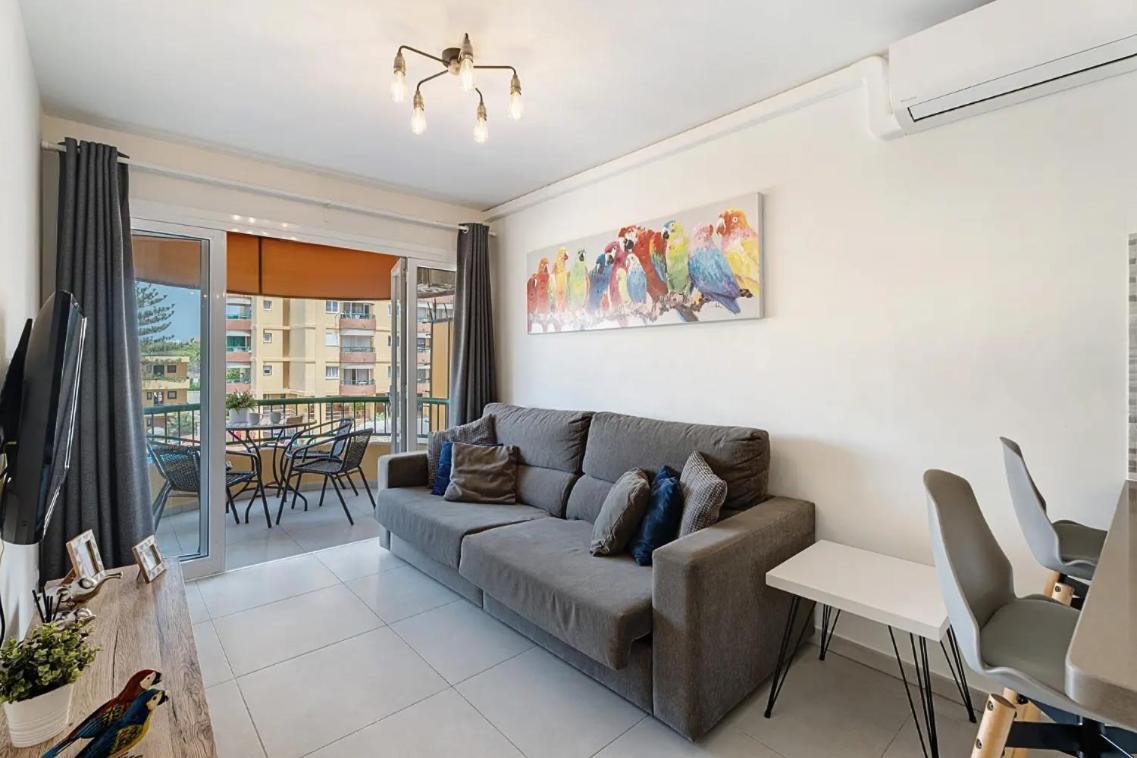 Apartamento De Lujo En Torre Del Sol, Playa De Las Americas Arona  Exterior foto
